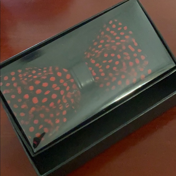 Feather bow tie holiday collection - Picture 4 of 5